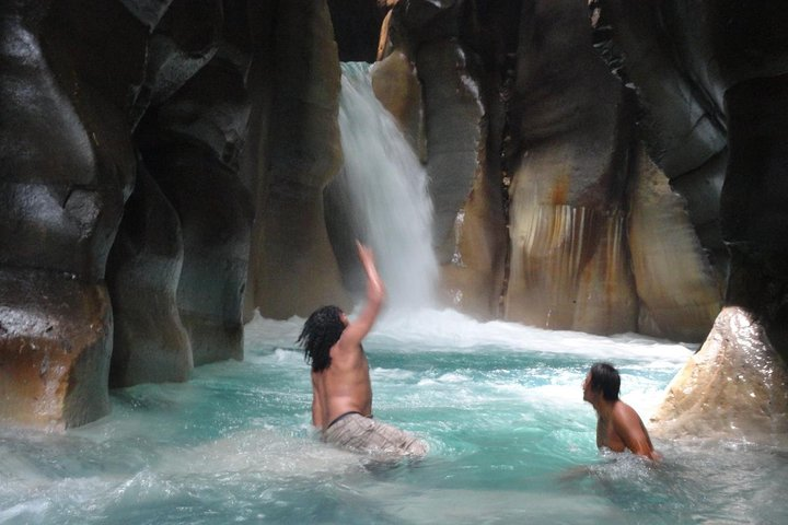 Cathedral Waterfalls